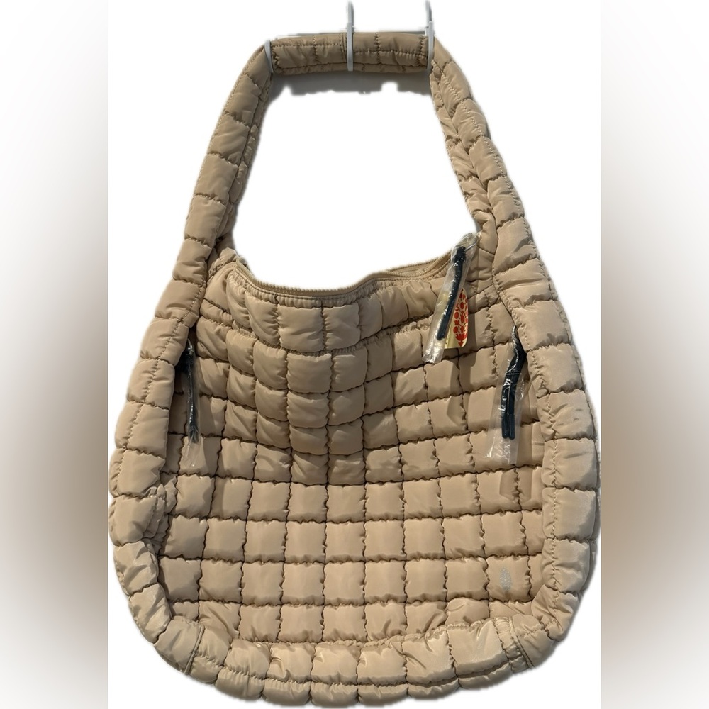 NWT Free People x FP Movement Quilted Carryall Bag in Off White - NEW